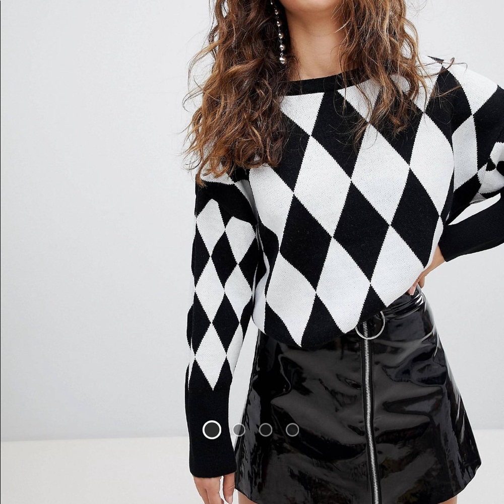 Graphic diamond sweater
